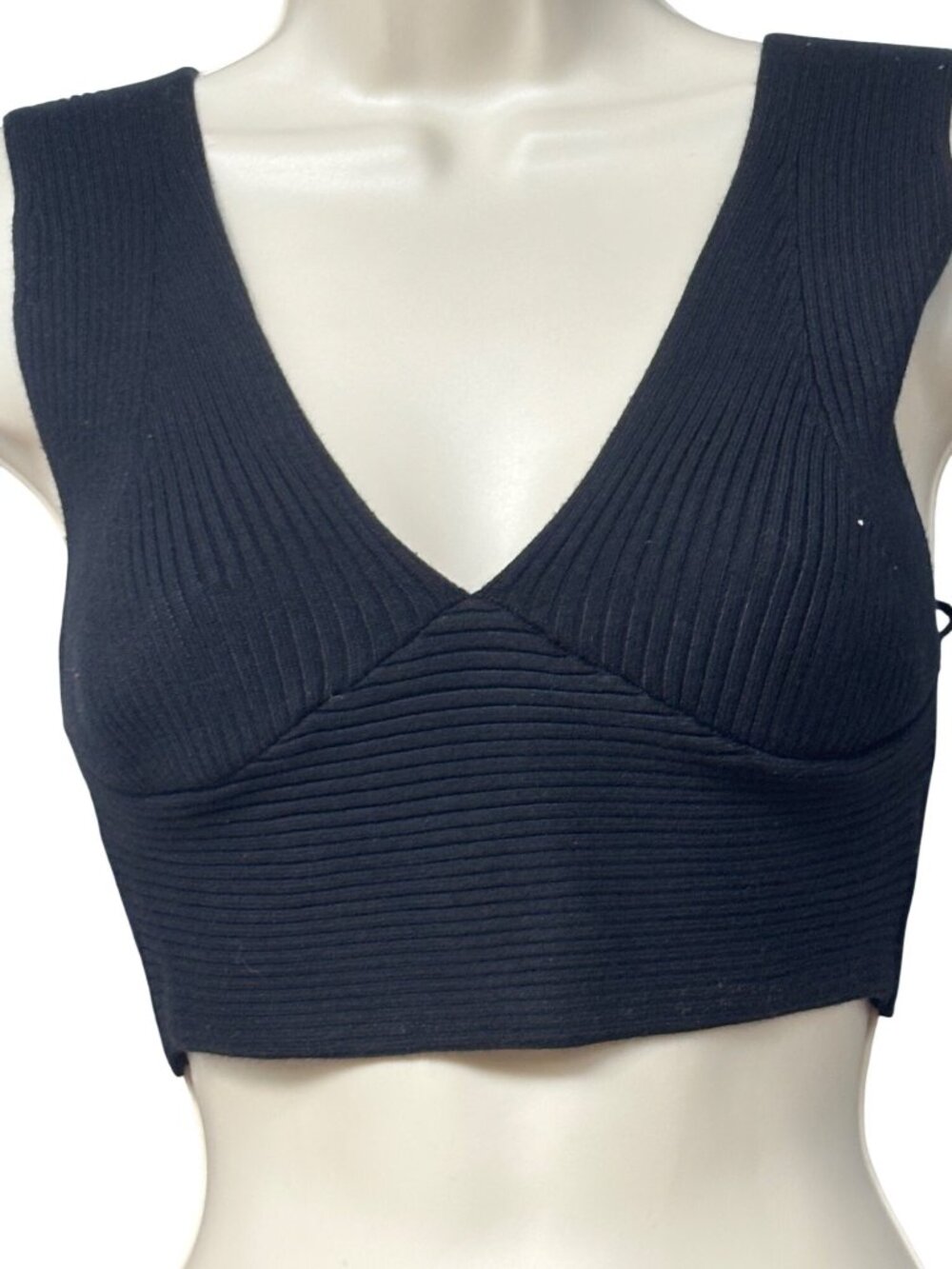 Sincerely Jules Ribbed Knit Sleeveless Crop Top, black, Sz. M